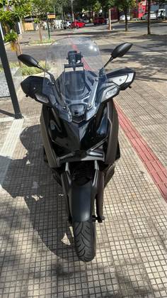 YAMAHA XMAX 300 CONNECTED ABS 